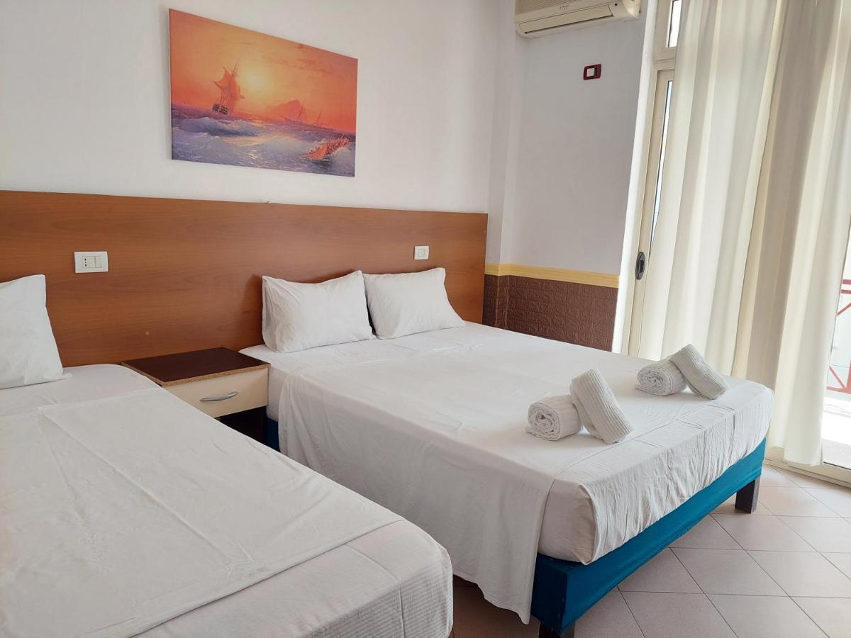 Hotel Nacional Durrës Extérieur photo