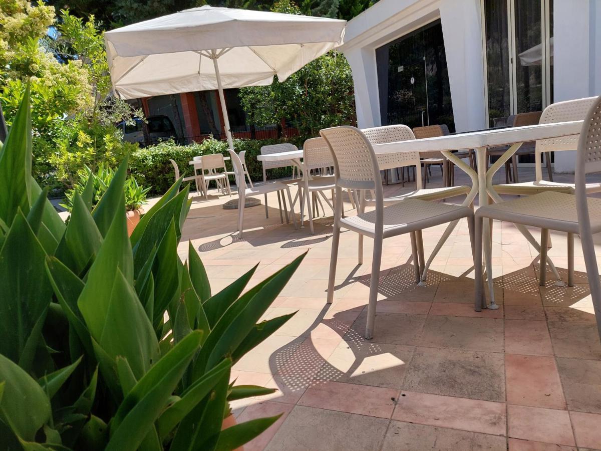 Hotel Nacional Durrës Extérieur photo