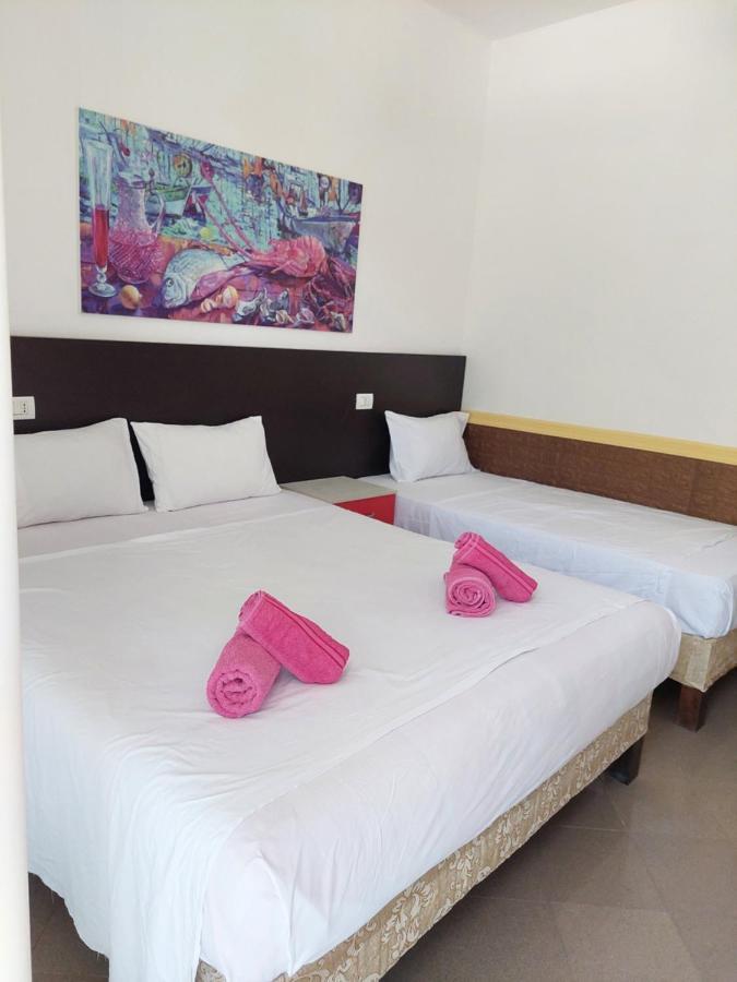 Hotel Nacional Durrës Extérieur photo