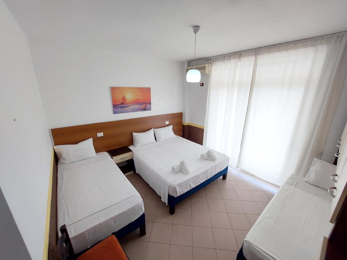 Hotel Nacional Durrës Extérieur photo