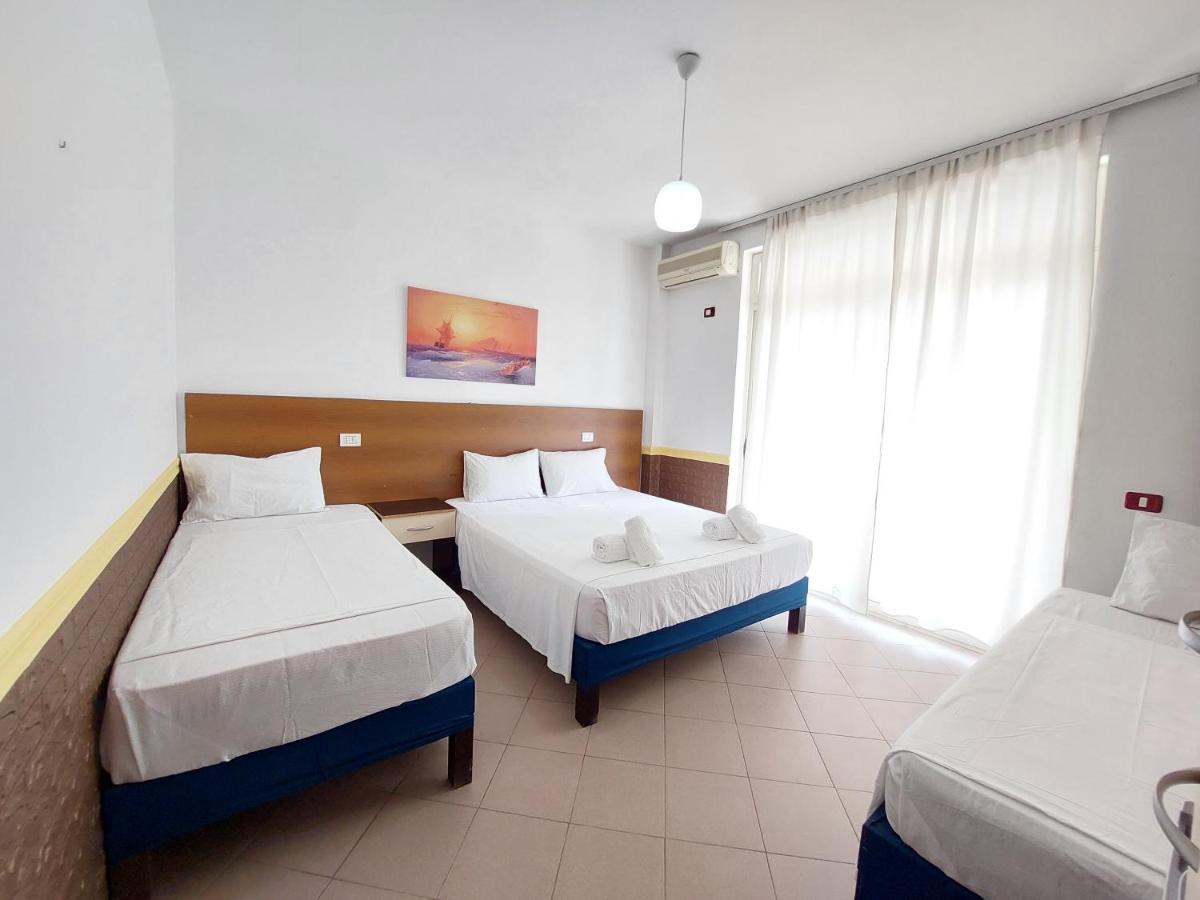Hotel Nacional Durrës Extérieur photo