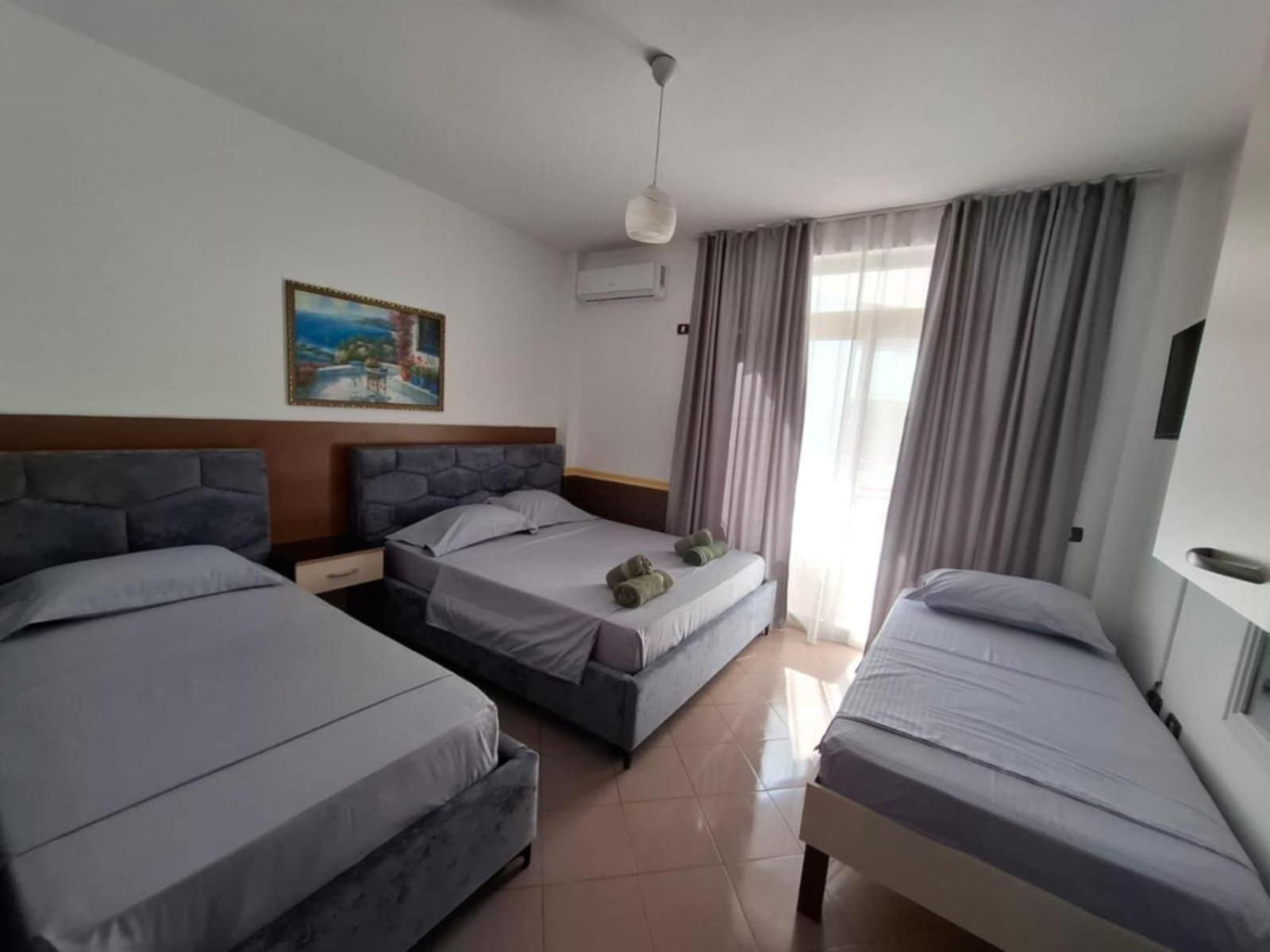 Hotel Nacional Durrës Extérieur photo