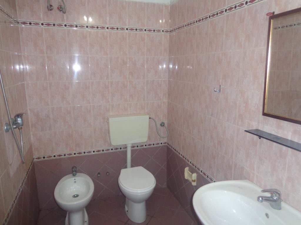 Hotel Nacional Durrës Chambre photo